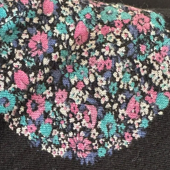 Torrid Black Floral Heart Top 3XL - Picture 4 of 4